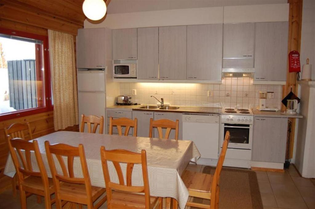 Lomaperkkioe Apartments Vuokatti Camera foto